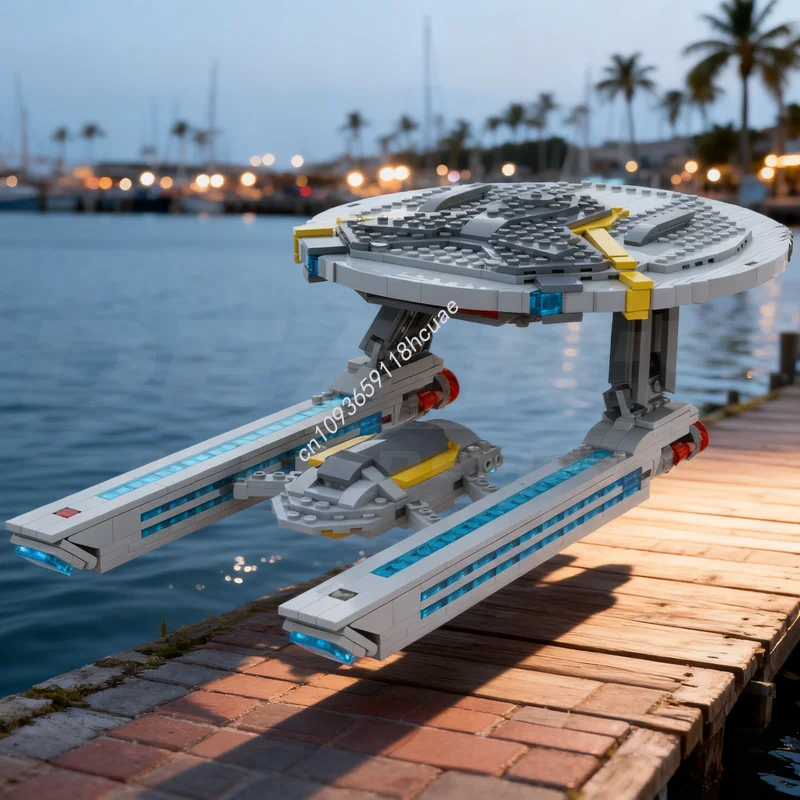 Kids Education Classes - 912pcs MOC California Class Starship Star