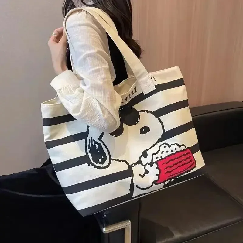 Snoopy Cartoon Large Capacity  - Kids Education School บทวิจารณ์และราคา